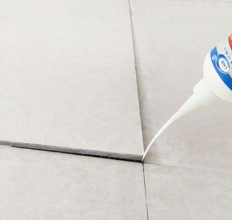 沾化瓷砖空鼓维修公司分享卫生间瓷砖脱落的原因可能有以下几点